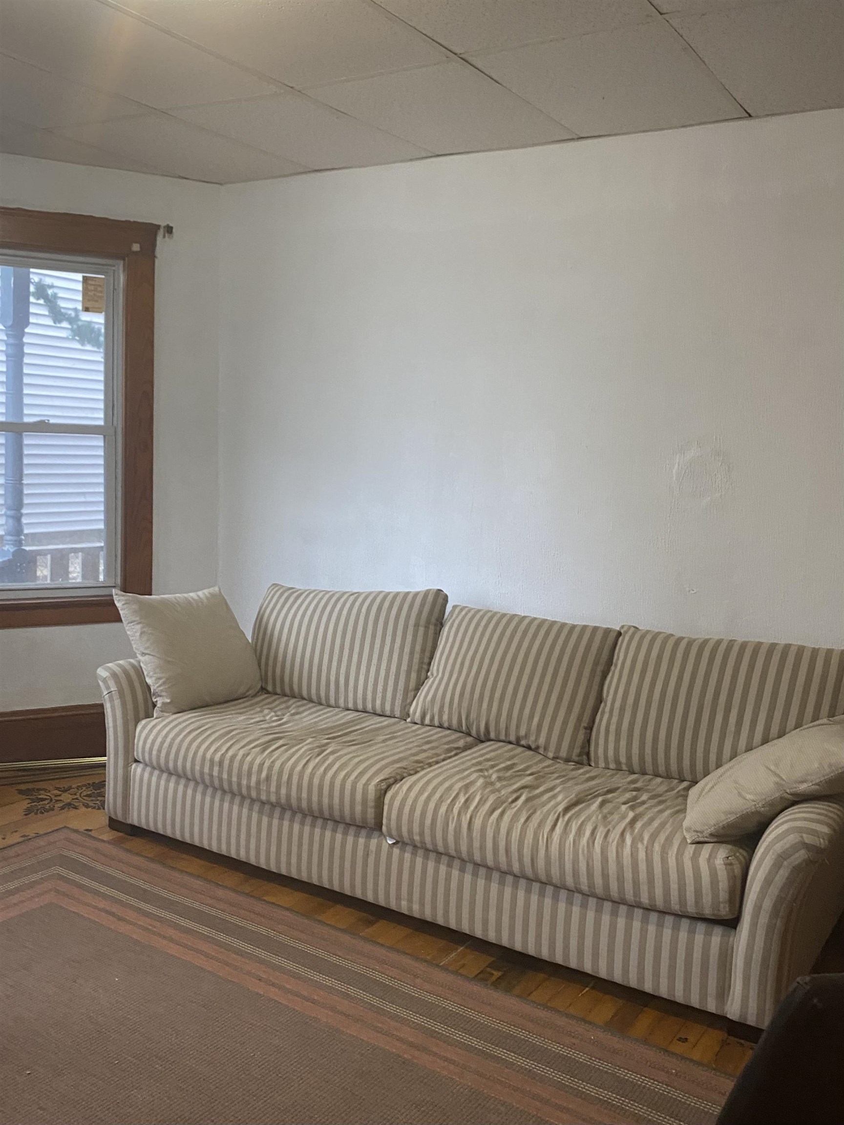 238 Spruce Street Manchester, NH 03103 - Photo 4 of 14 Gallery Image 4