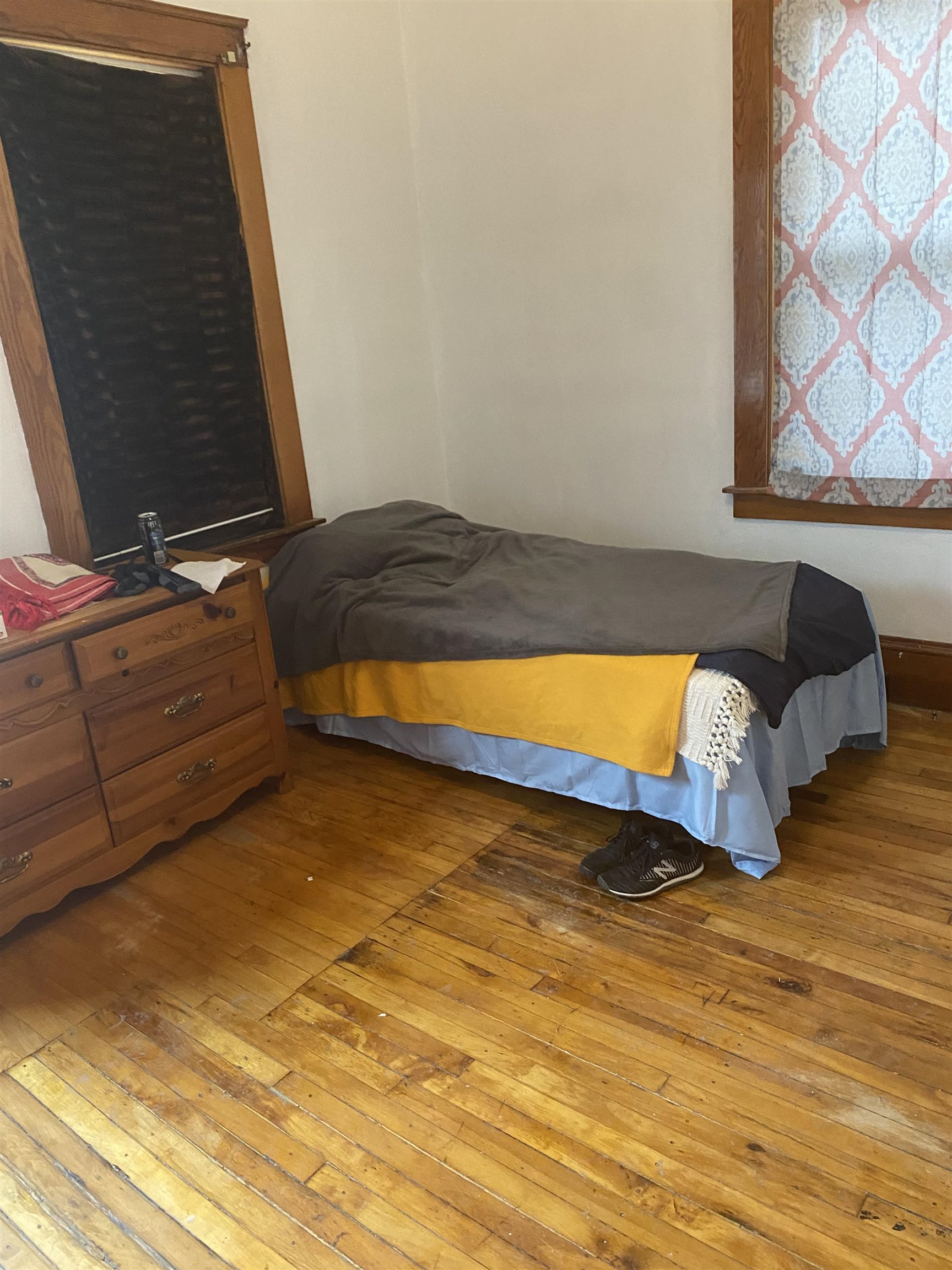 238 Spruce Street Manchester, NH 03103 - Photo 9 of 14 Gallery Image 9