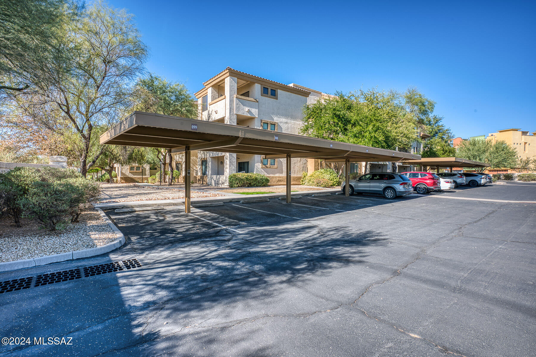 2550 East River Road, Unit 15304 Tucson, AZ 85718 - Photo 24 of 30