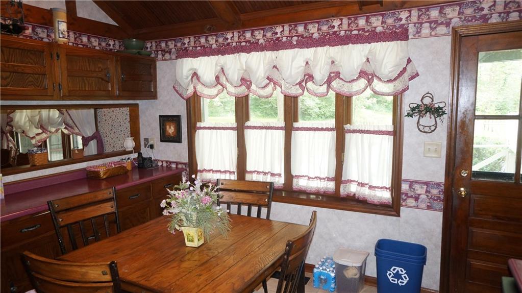 4029 Summit Ridge Road Greenwood, IN 46142 - Photo 4 of 16 Gallery Image 4