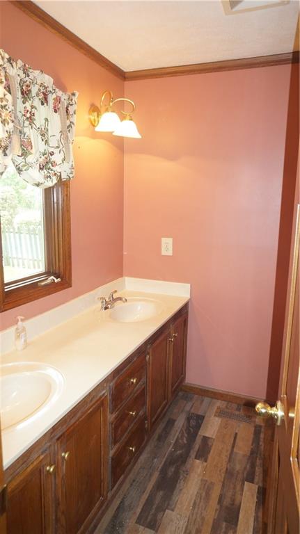 4029 Summit Ridge Road Greenwood, IN 46142 - Photo 7 of 16 Gallery Image 7