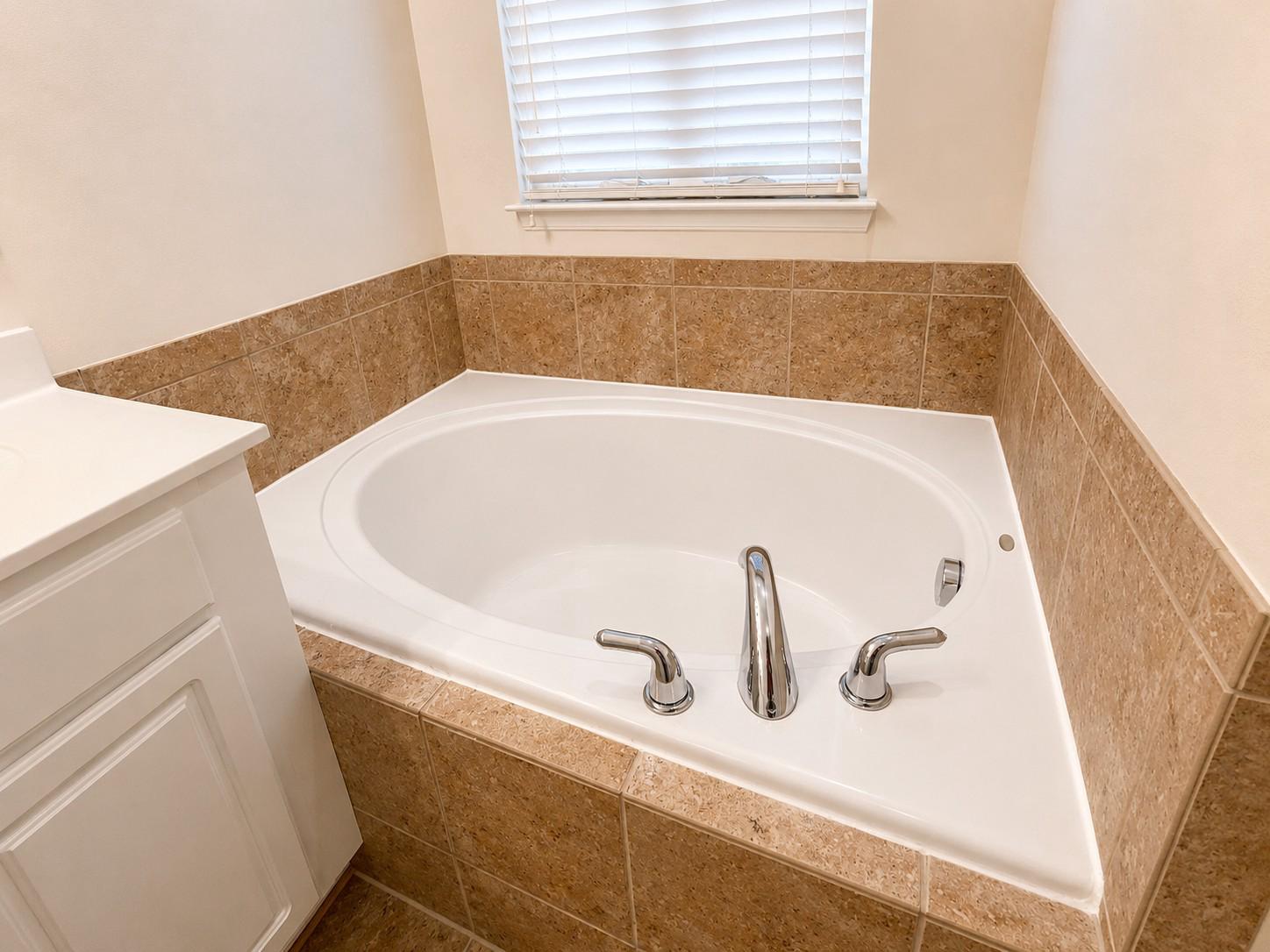 149 Short Branch Road Stafford, VA 22556 - Photo 13 of 22 Primary Bath