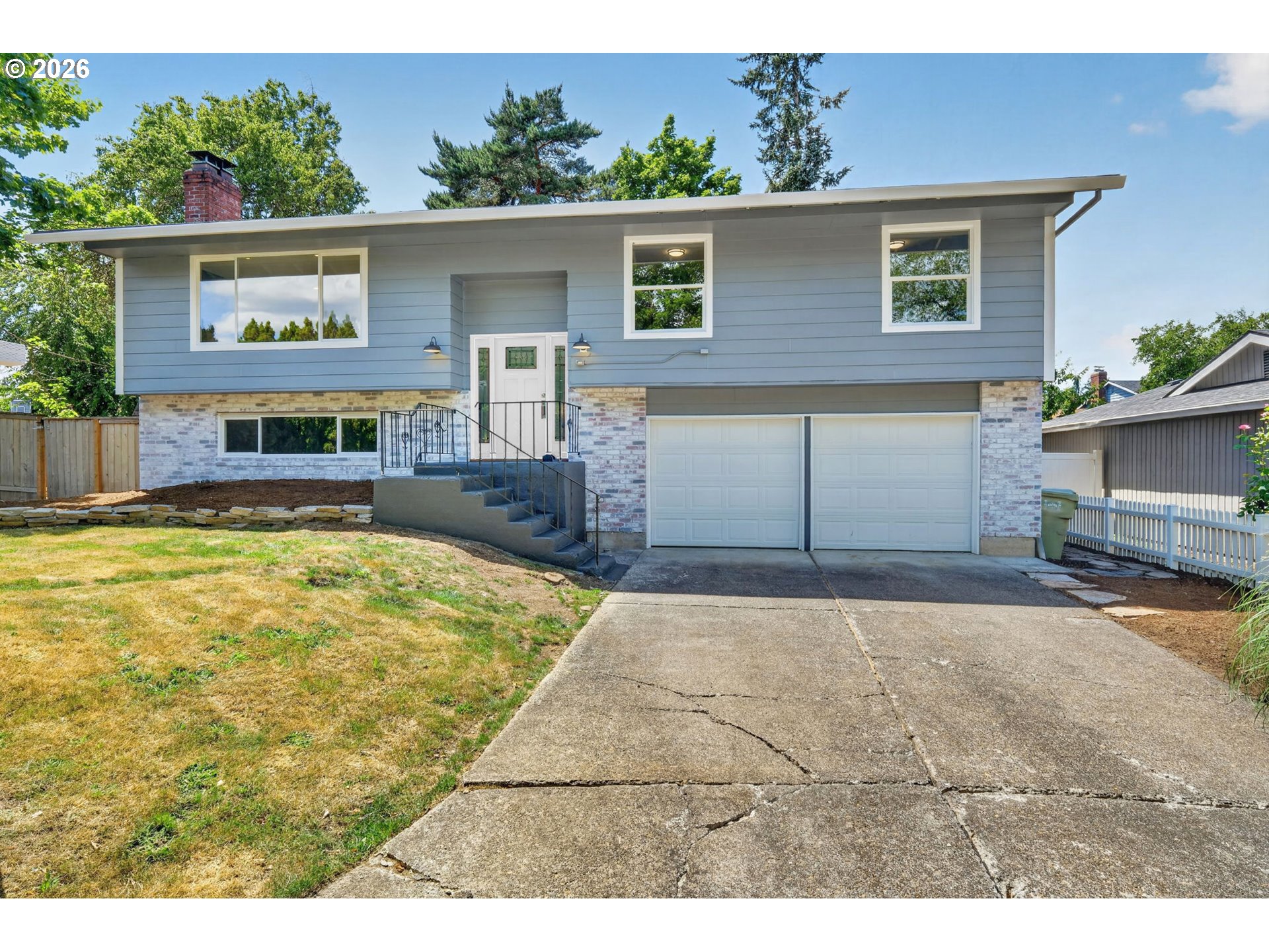 5685 Southwest 207th Avenue Beaverton, OR 97078 - Photo 1 of 43