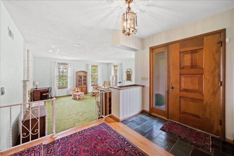 40 Larchmont Road Binghamton, NY 13903 - Photo 9 of 47
