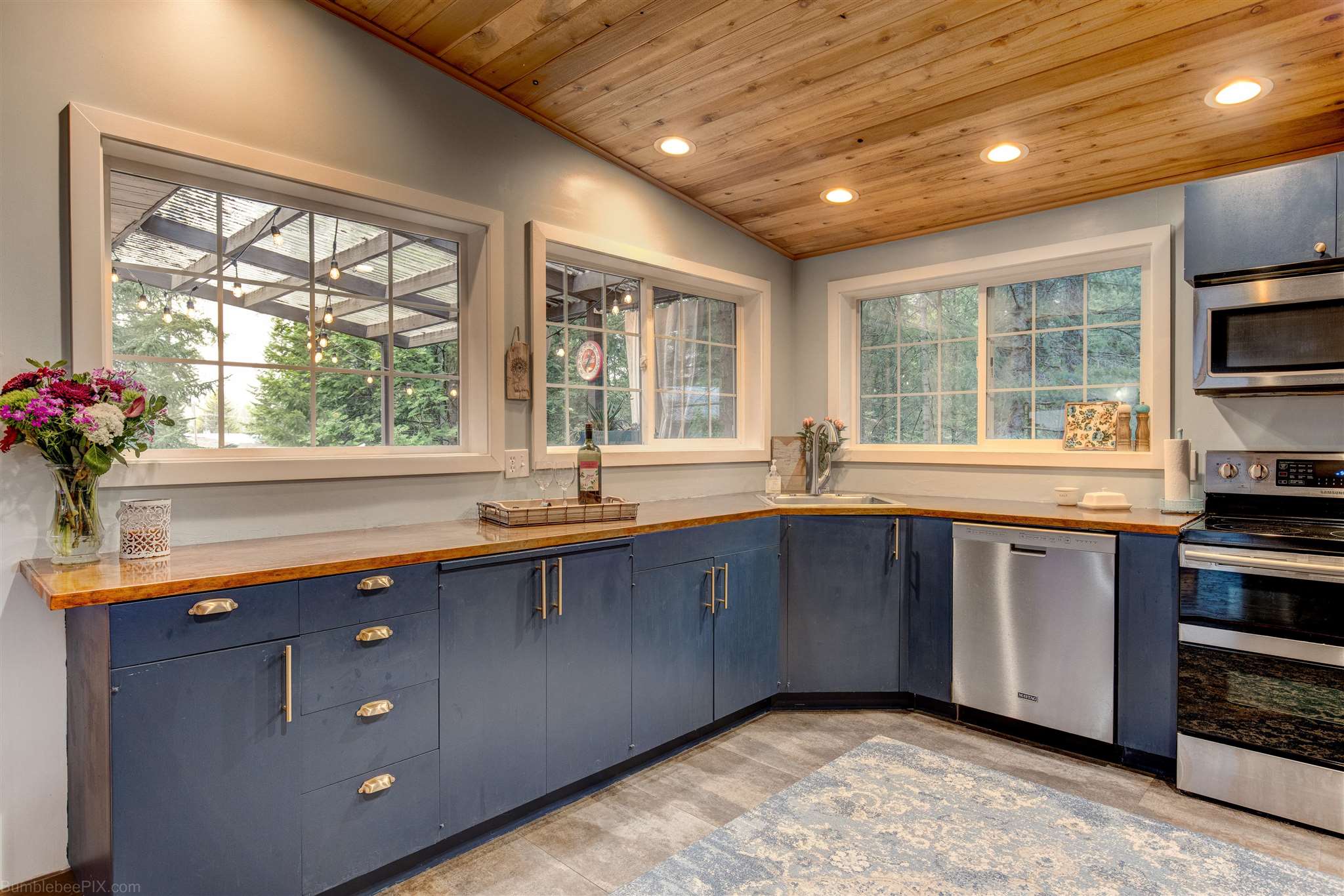 111 Knott Road Newport, WA 99156 - Photo 4 of 27 Gallery Image 4