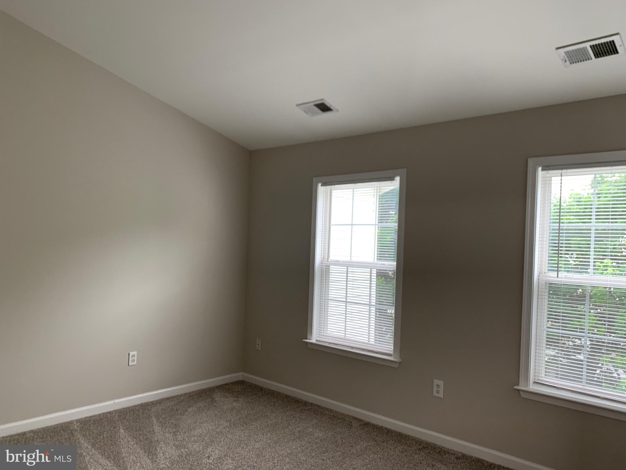 114 Sentry Ridge Smithsburg, MD 21783 - Photo 26 of 60 an empty room with a window