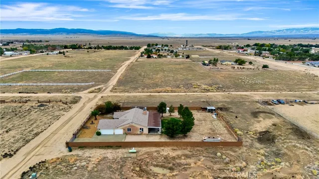 $679,900 | 8347 West W Avenue, Lancaster, CA 93536