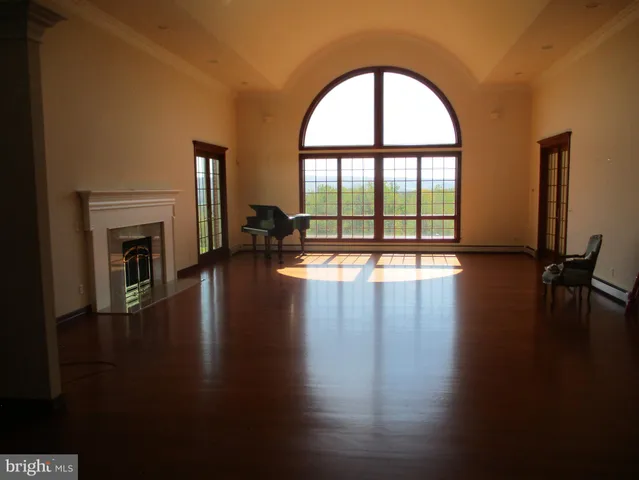 $1,800,000 | 3898-3898 Underwood Road, Oakland, MD 21550