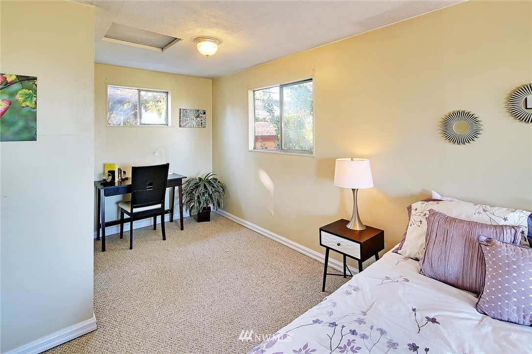 3208 Southwest Raymond Street Seattle, WA 98126 - Photo 16 of 22 Gallery Image 16