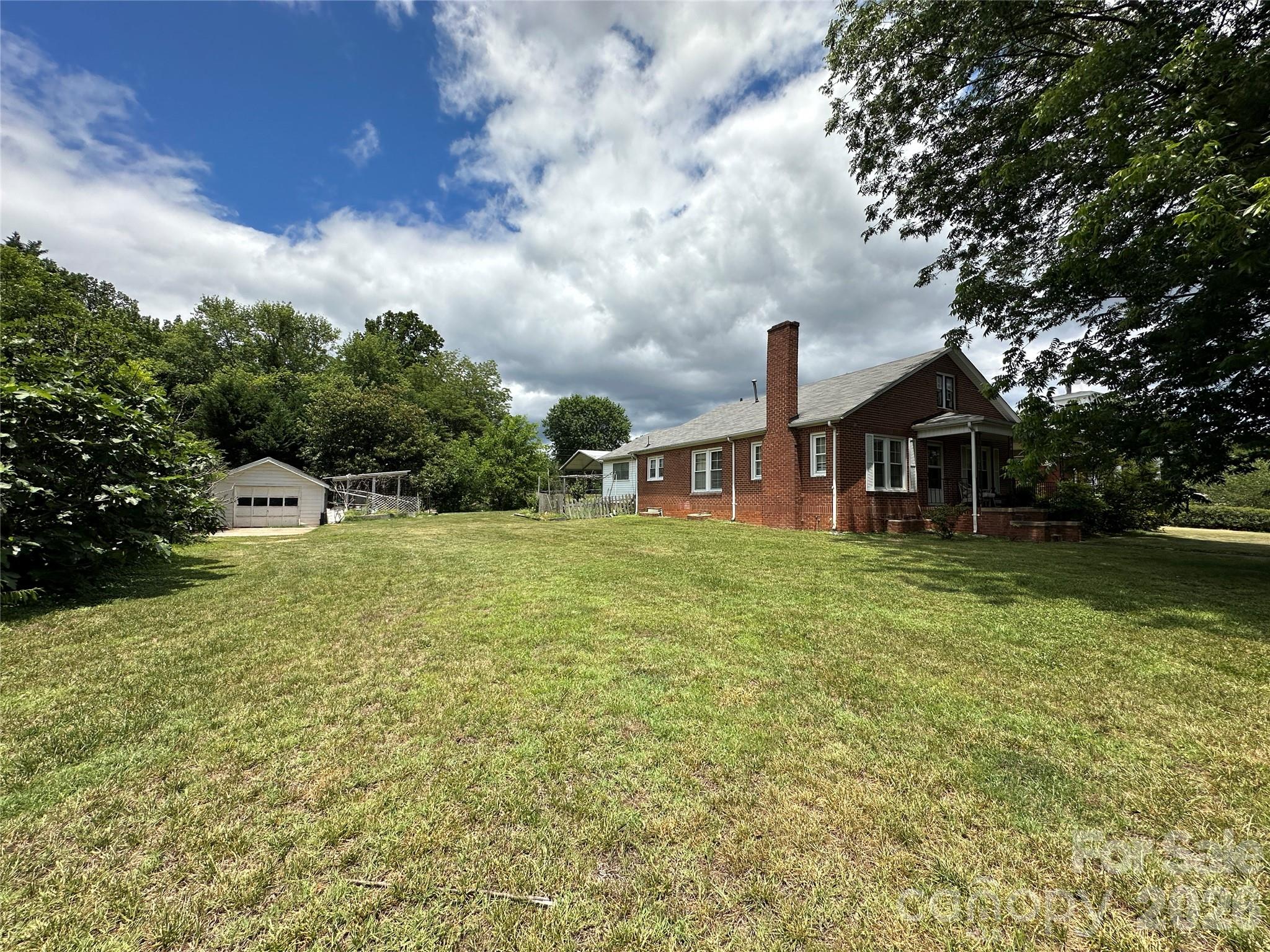 502 Connelly Springs Road Lenoir, NC 28645 - Photo 3 of 22