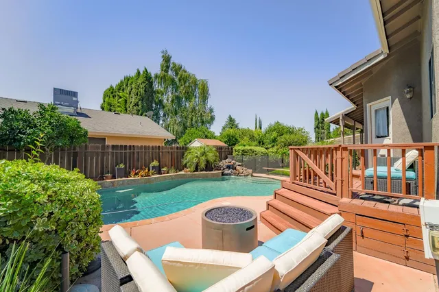 $605,000 | 834 Cedar Ridge Drive, Turlock, CA 95382