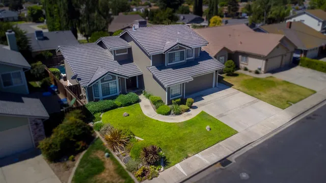 $605,000 | 834 Cedar Ridge Drive, Turlock, CA 95382