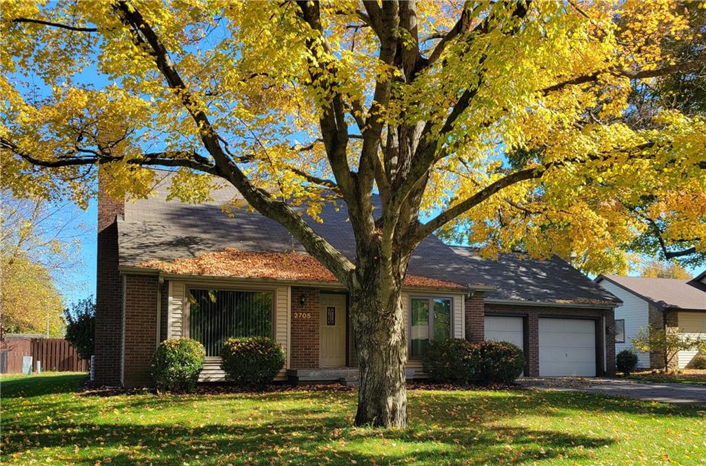 2705 North Marr Road Columbus, IN 47203 - Photo 1 of 60 Gallery Image 1