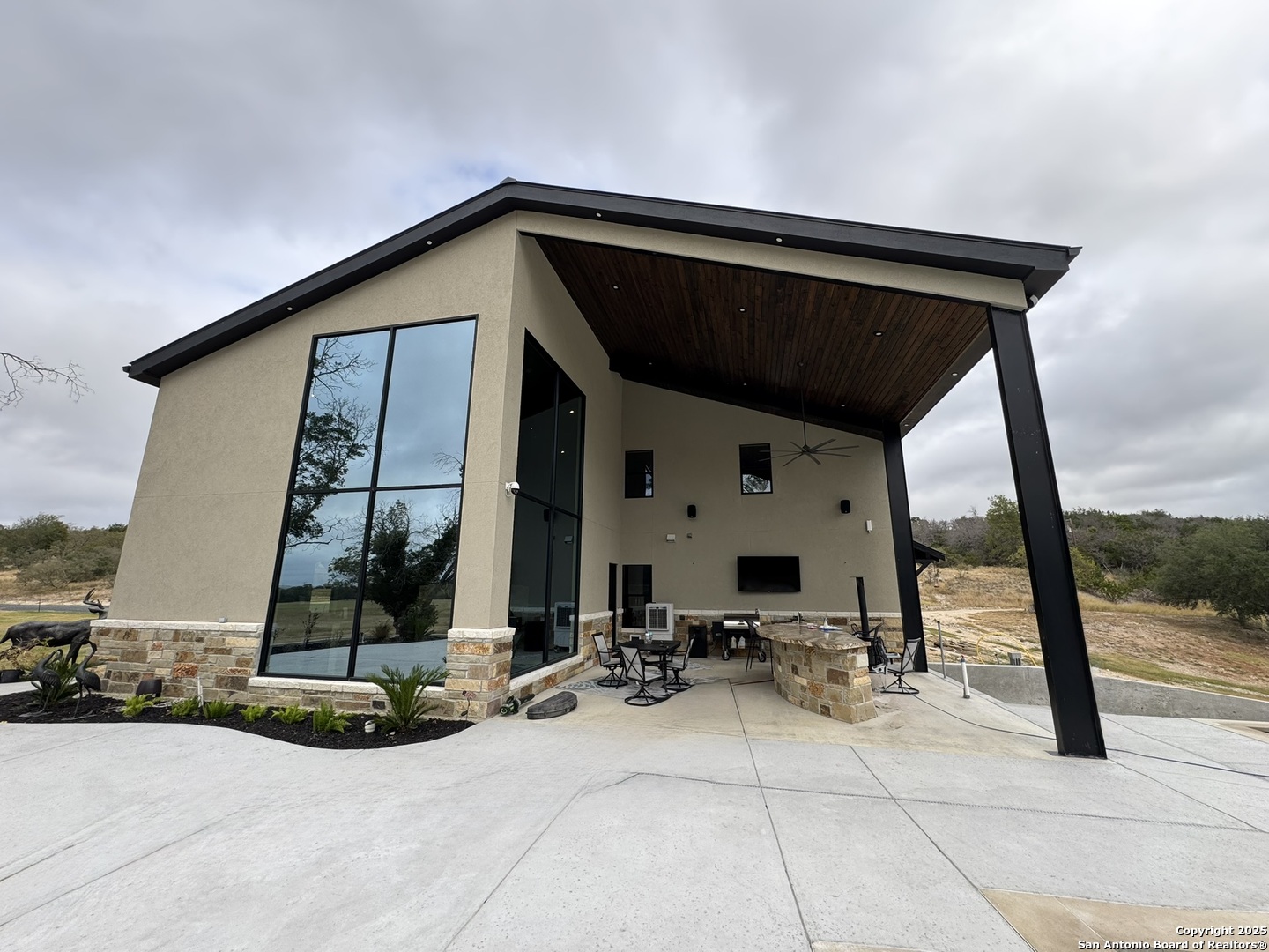 1275 Cypress Creek Road Kerrville, TX 78028 - Photo 2 of 20