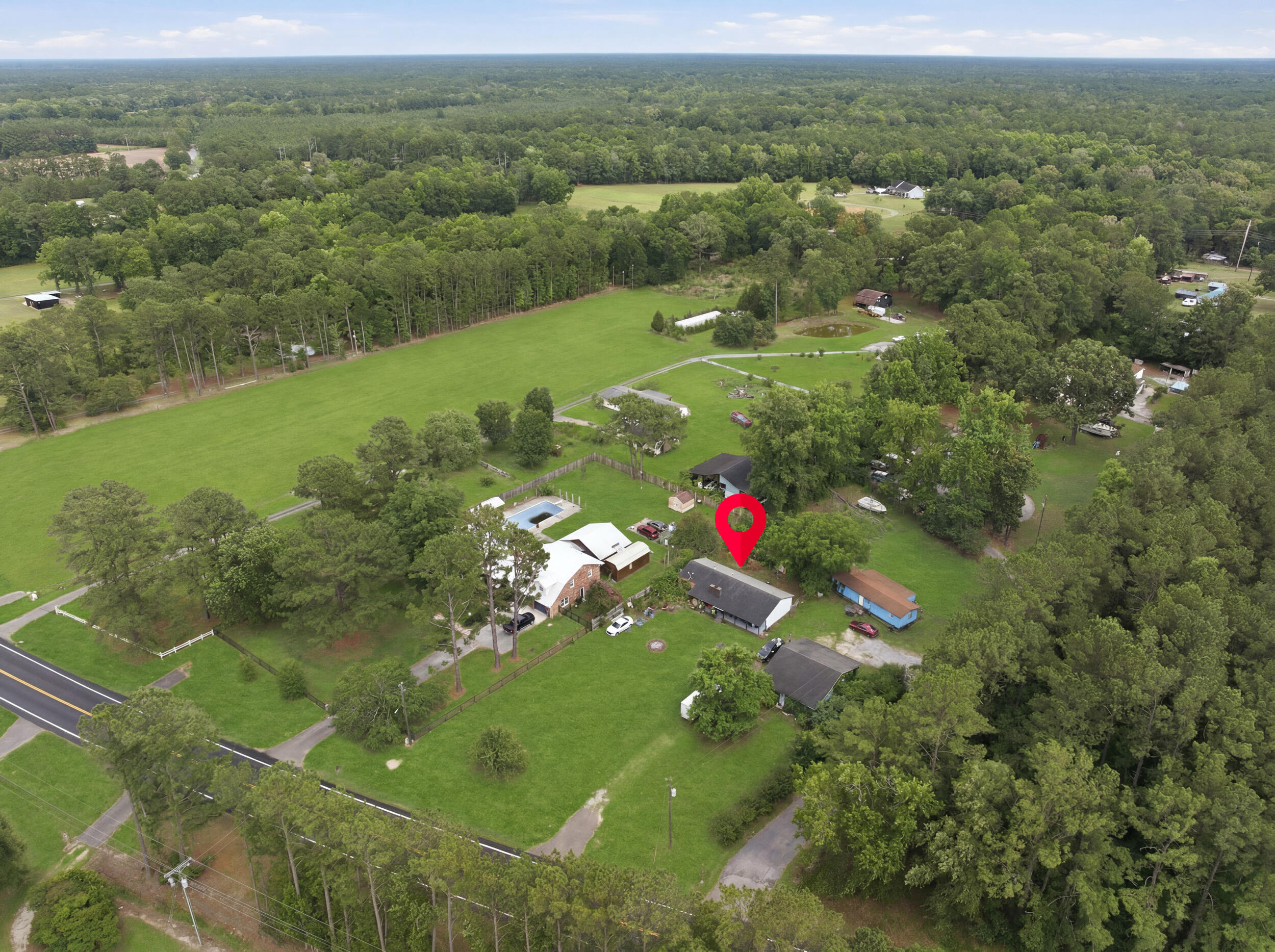 208 Rae Lane Bonneau, SC 29431 - Photo 29 of 37