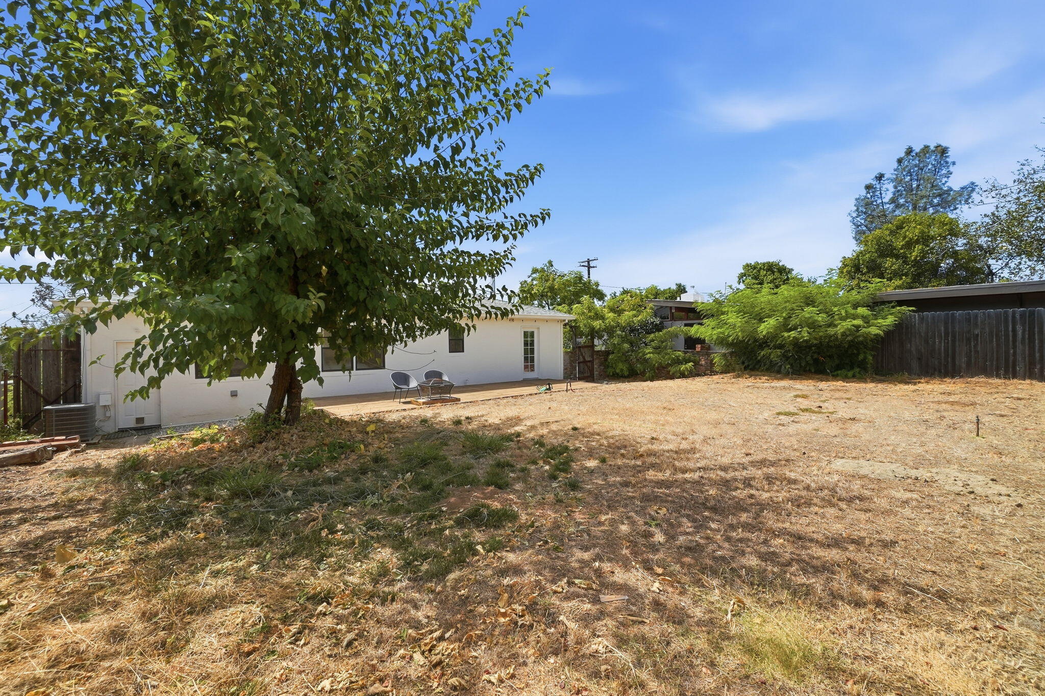 1750 Barbara Road Redding, CA 96003 - Photo 26 of 35 23-web-or-mls-BiggerFlow Real Estate Med