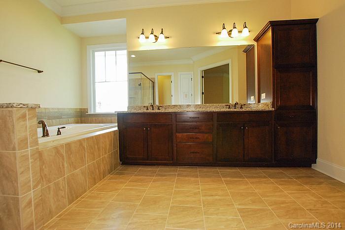 2112 Tatton Hall Road, Unit 421 Fort Mill, SC 29715 - Photo 14 of 24 Gallery Image 14