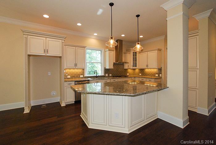 2112 Tatton Hall Road, Unit 421 Fort Mill, SC 29715 - Photo 8 of 24 Gallery Image 8