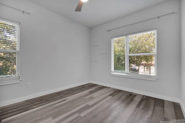 $2,000 | 121 Alabama Street, San Antonio, TX 78203