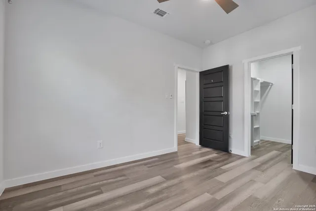 $2,000 | 121 Alabama Street, San Antonio, TX 78203