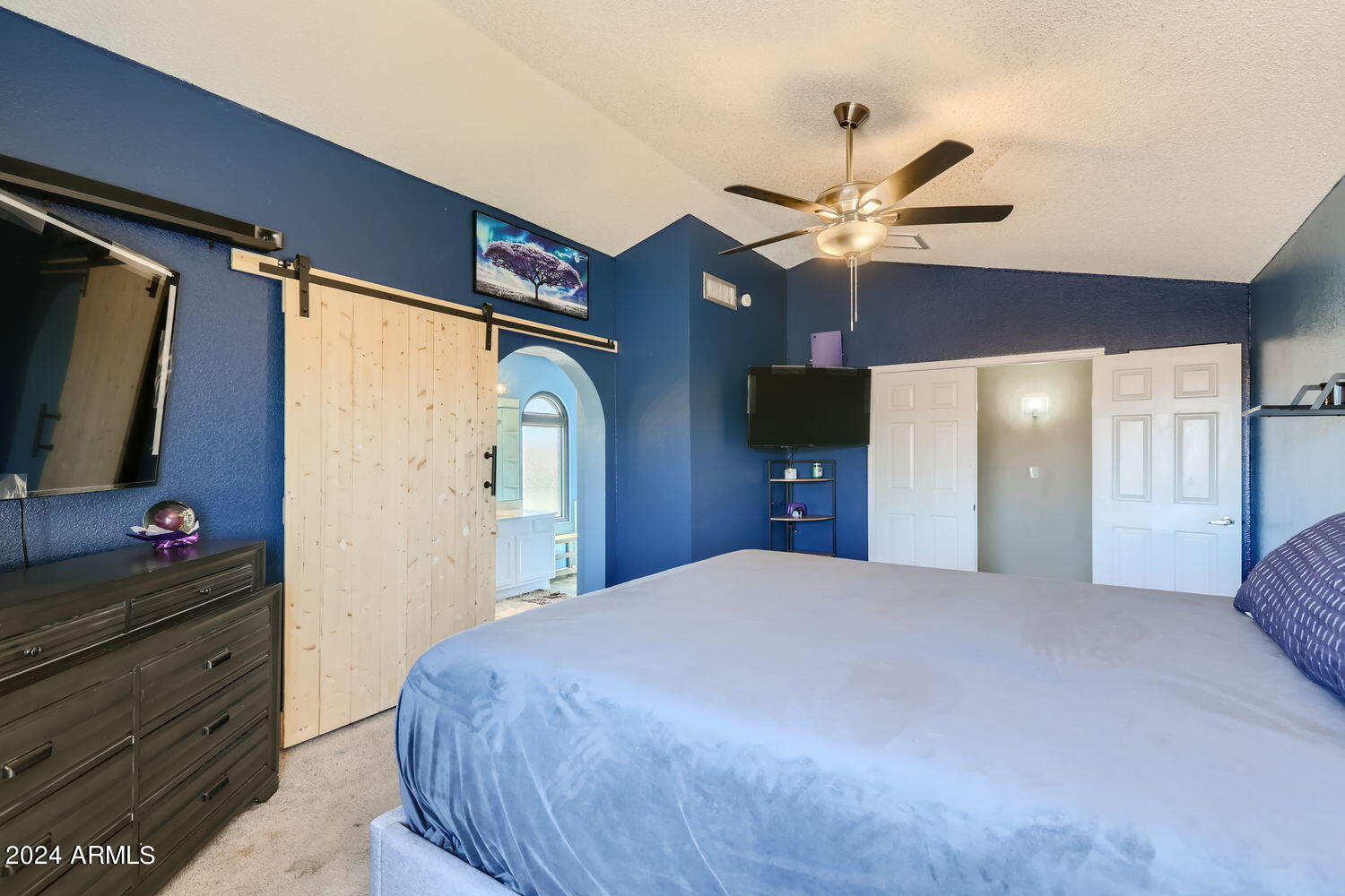 6208 West Grandview Road Glendale, AZ 85306 - Photo 18 of 31 6208 W GRANDVIEW RD - Web Quality - 017