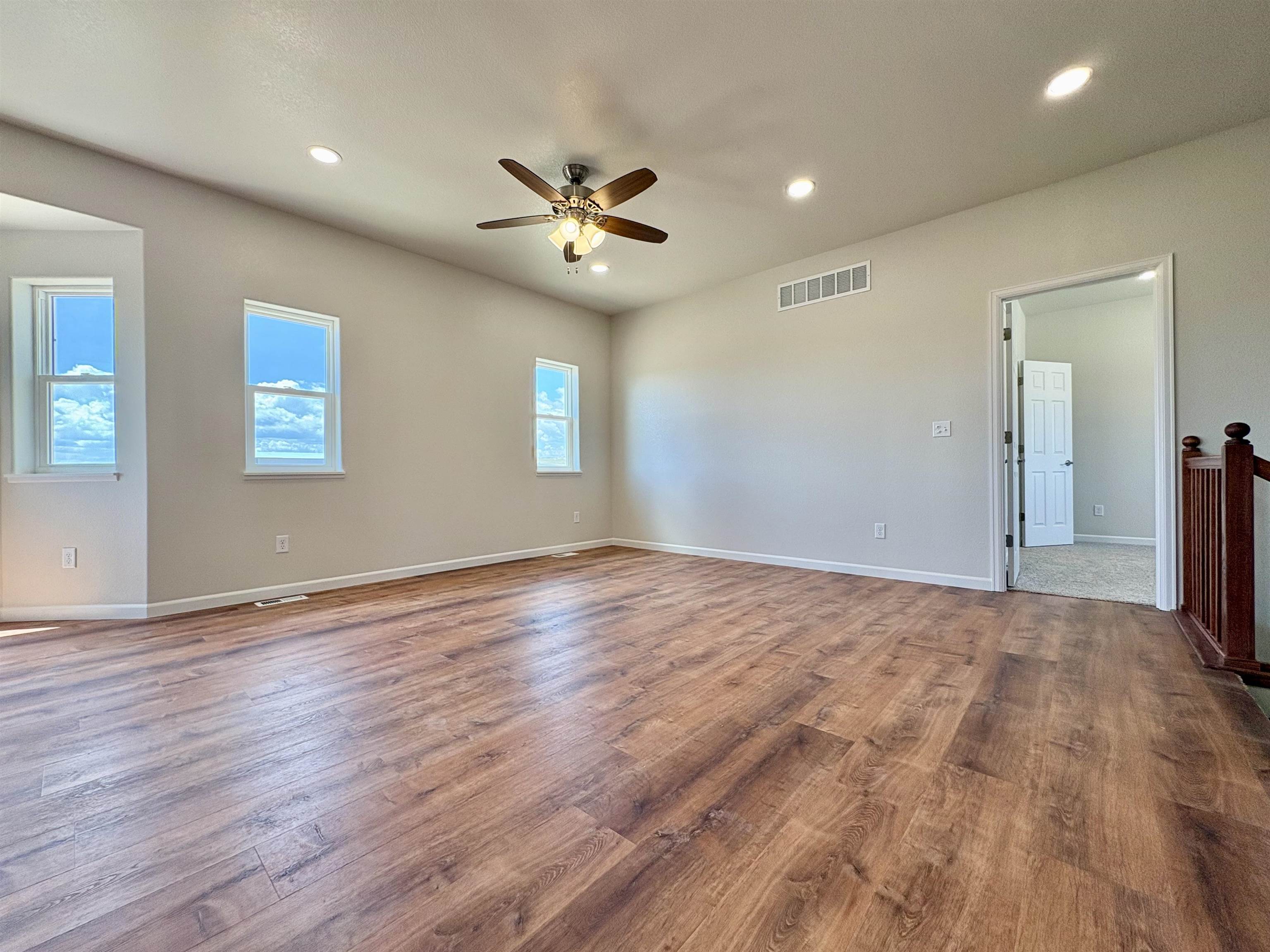 915 Flicker Street Douglas, WY 82633 - Photo 15 of 34