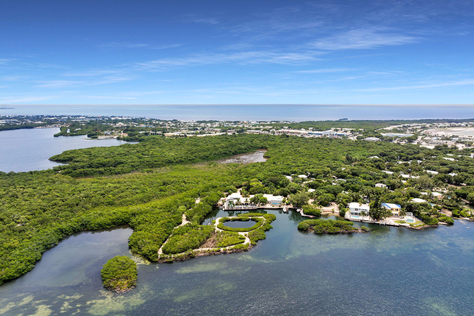 1590 Pelican Road Marathon, FL 33050 - Photo 2 of 81 Gallery Image 2
