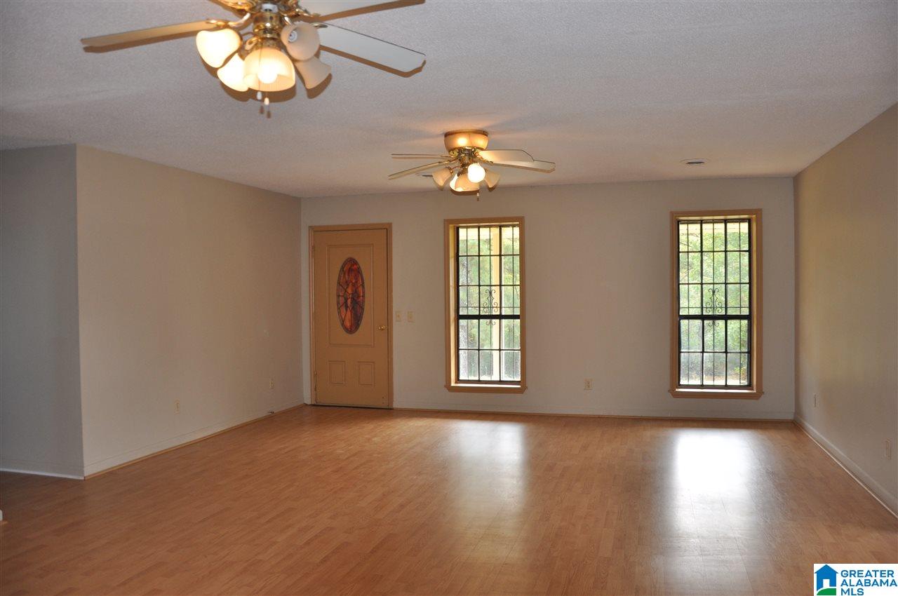 135 Loil Abbott Road Hayden, AL 35079 - Photo 2 of 25