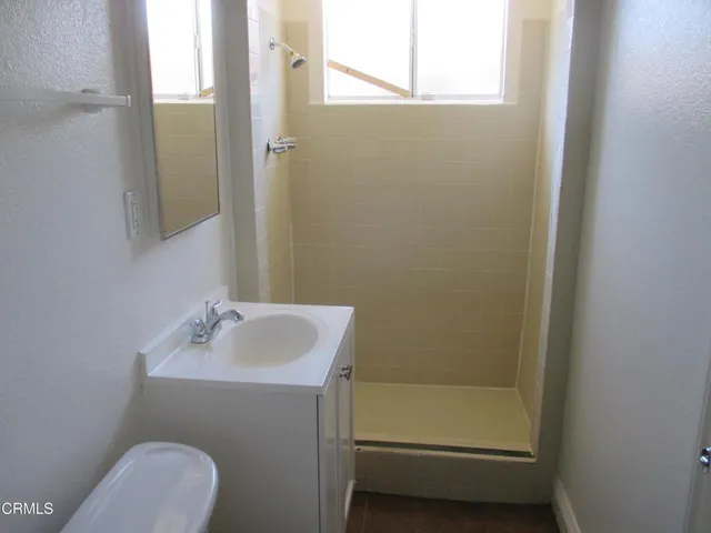 $399,000 | 44104 Carolside Avenue, Lancaster, CA 93535