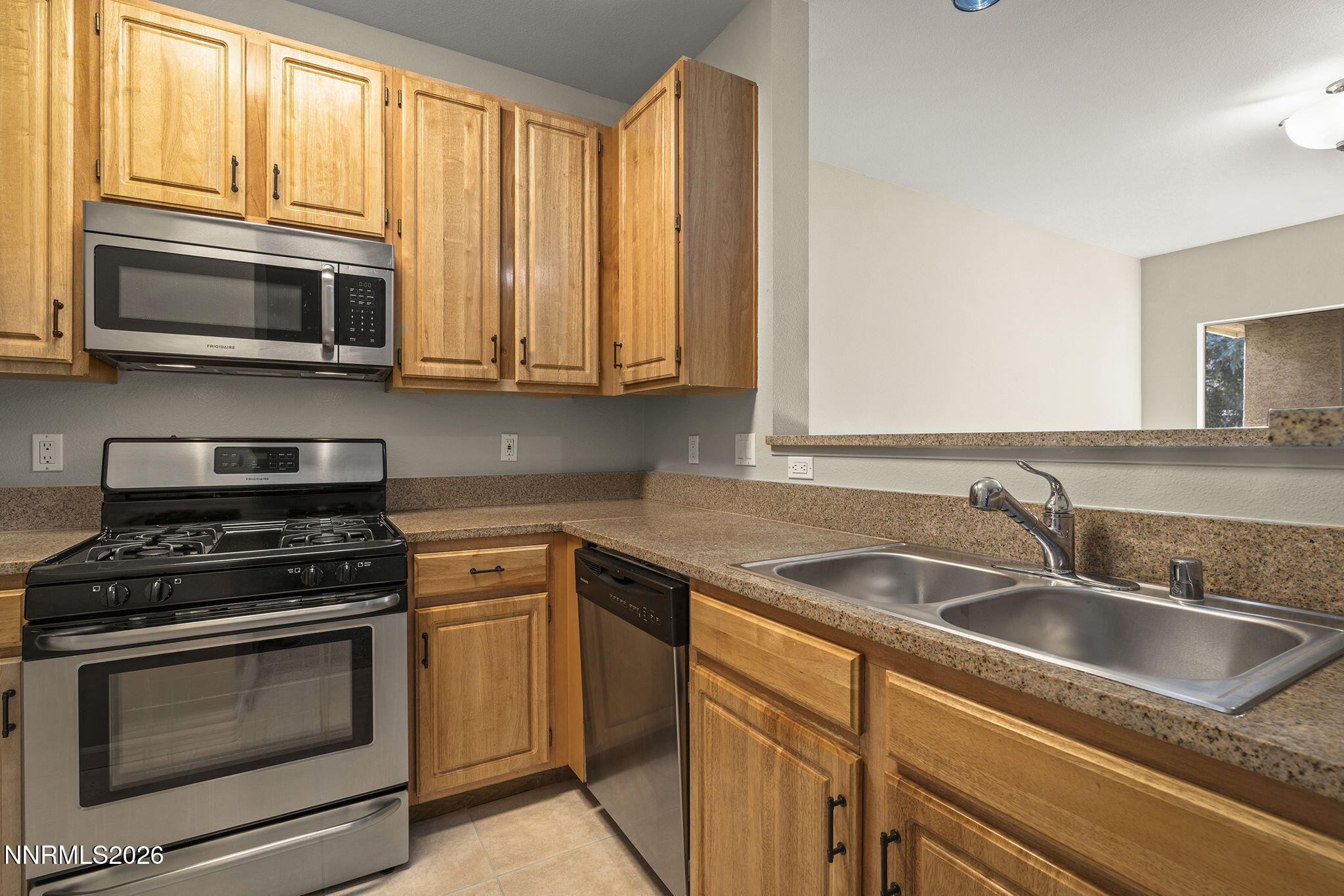 900 South Meadows Parkway, Unit 2222 Reno, NV 89521 - Photo 7 of 38 8-web-or-mls-_DSC4339
