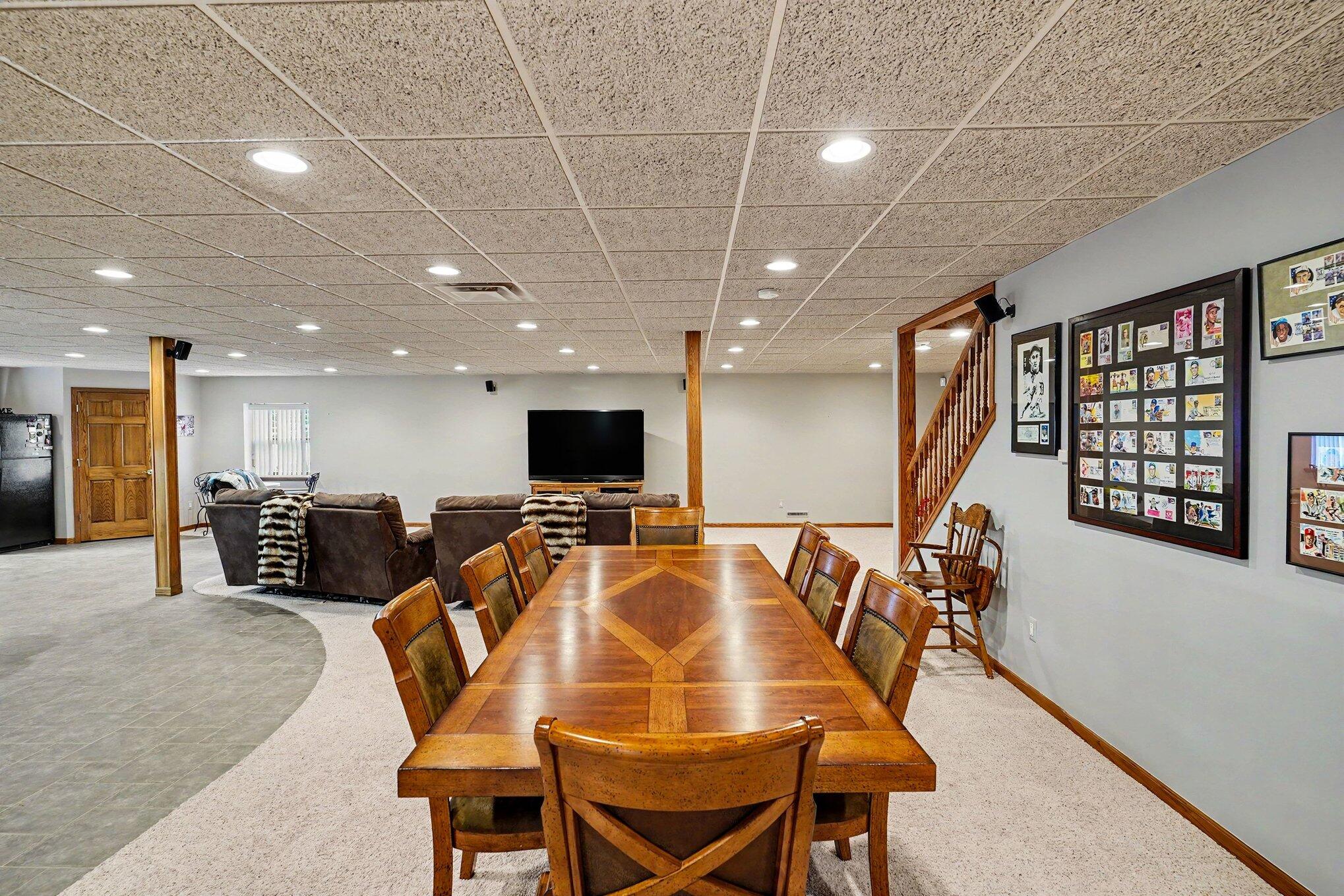 8588 Webster Hills Road Dexter, MI 48130 - Photo 30 of 42 034_file_2861