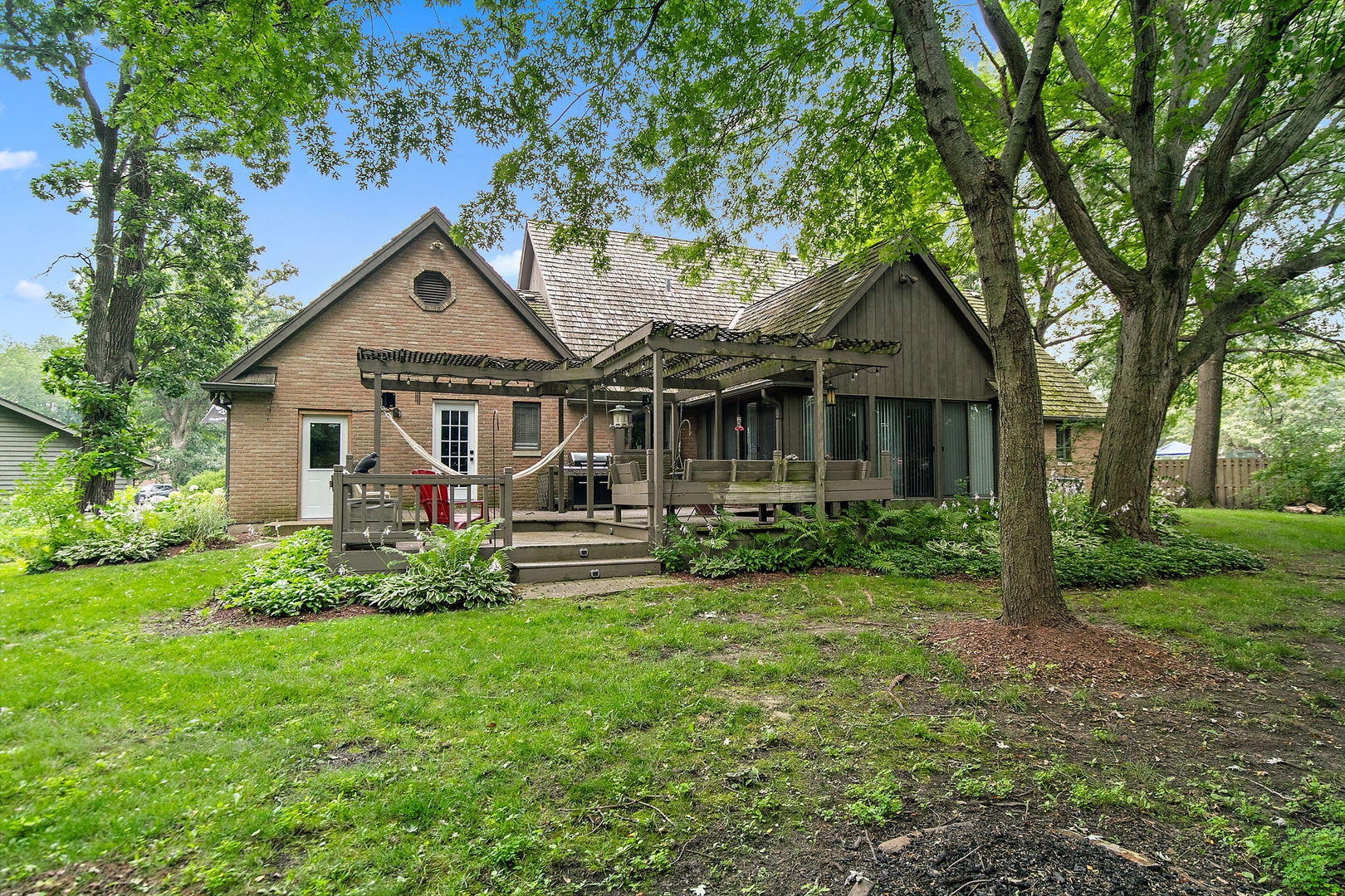 627 Wood Ridge Court Elgin, IL 60123 - Photo 36 of 37 Gallery Image 36