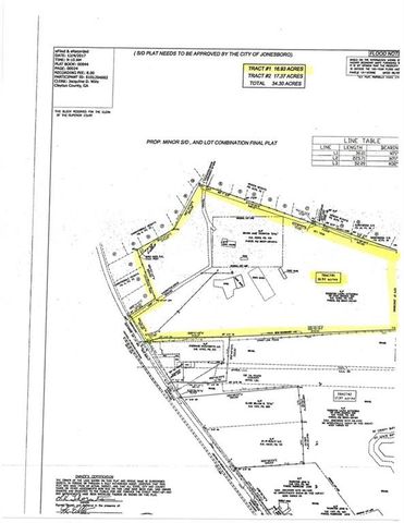 a close up of a tree in a yard