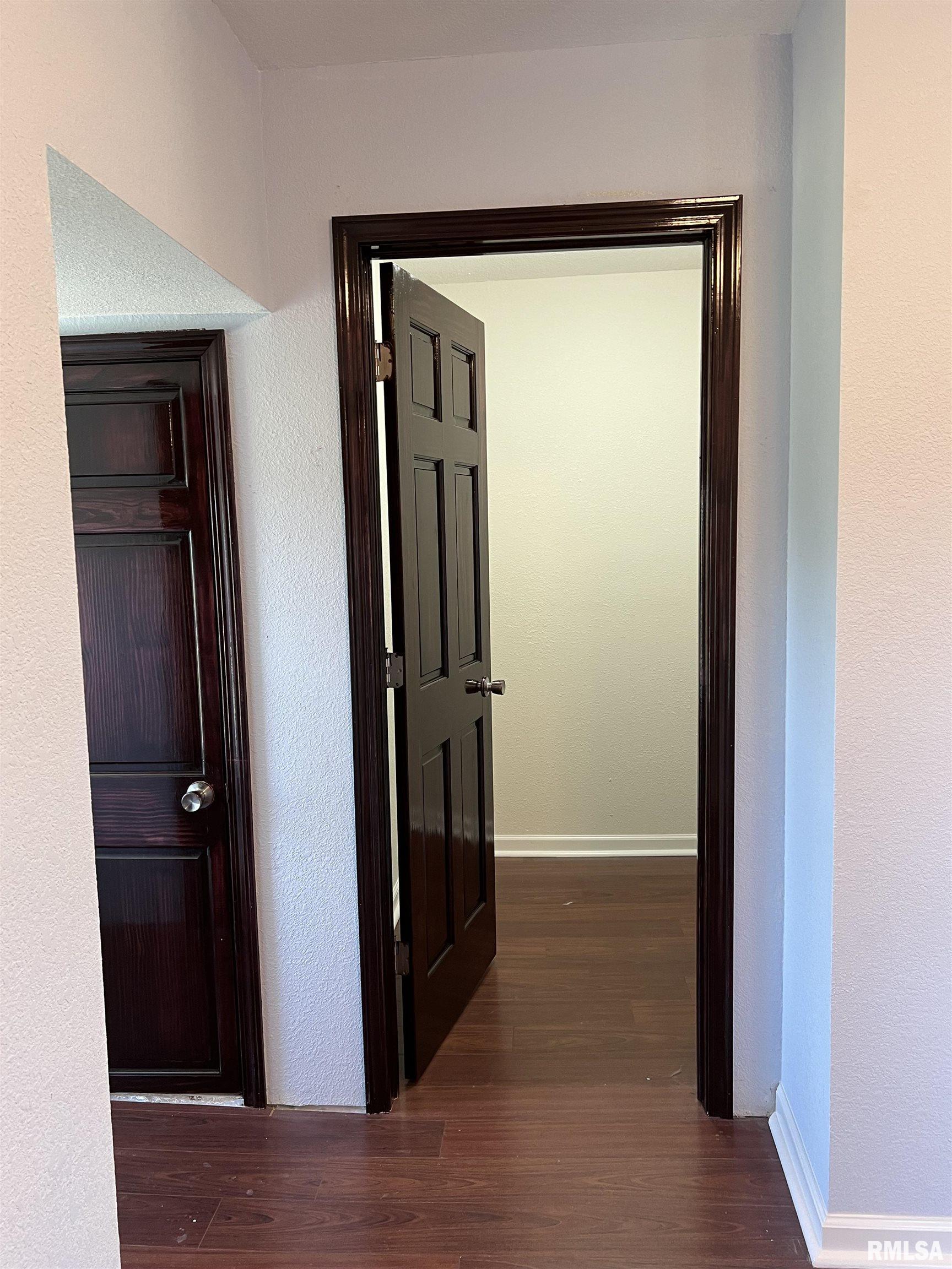 1618 South Eden Road Hanna City, IL 61536 - Photo 6 of 43 Gallery Image 6