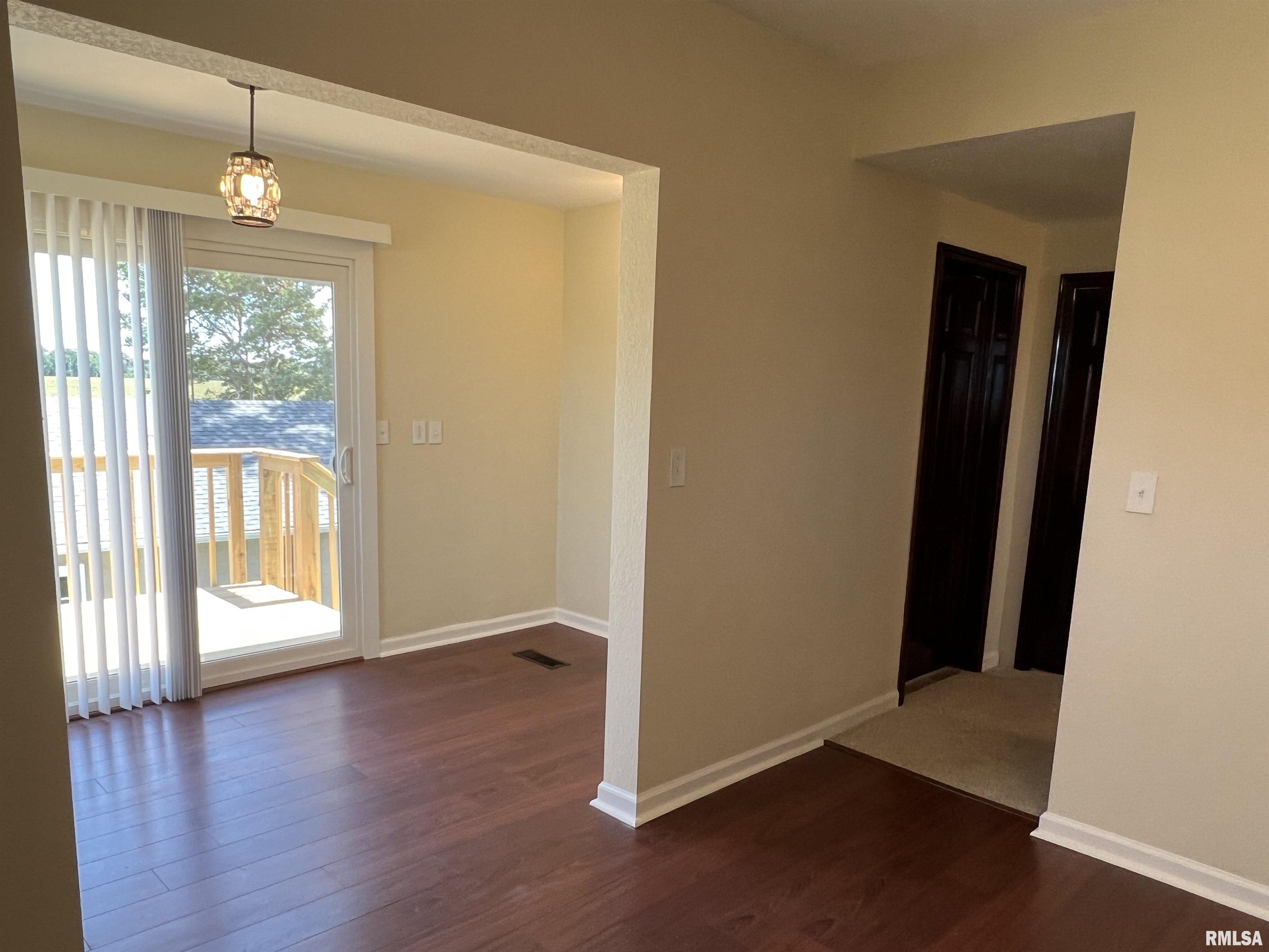 1618 South Eden Road Hanna City, IL 61536 - Photo 9 of 43 Gallery Image 9