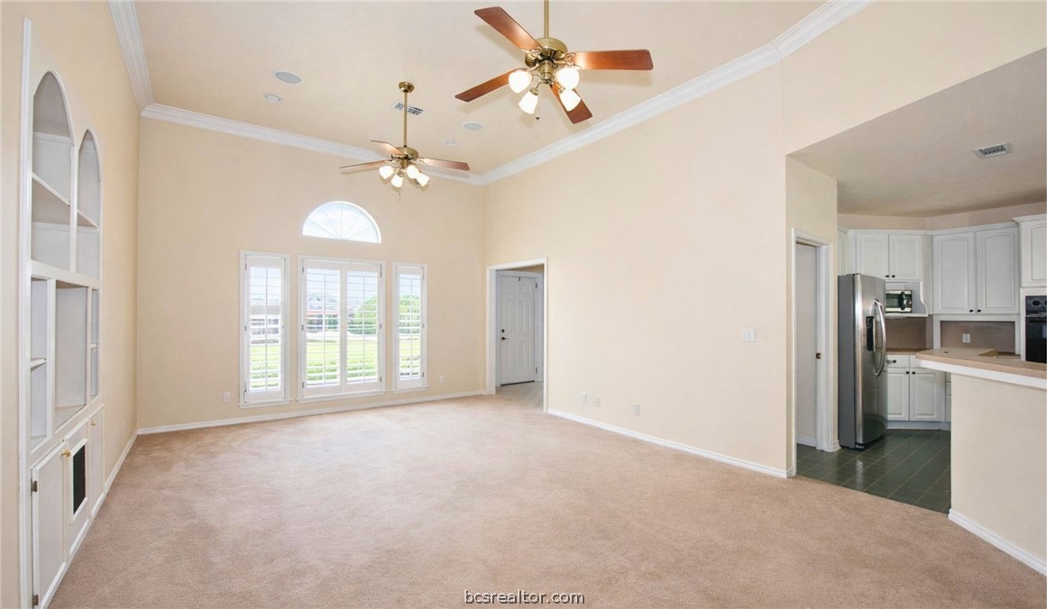 808 Timber Lane Caldwell, TX 77836 - Photo 7 of 18