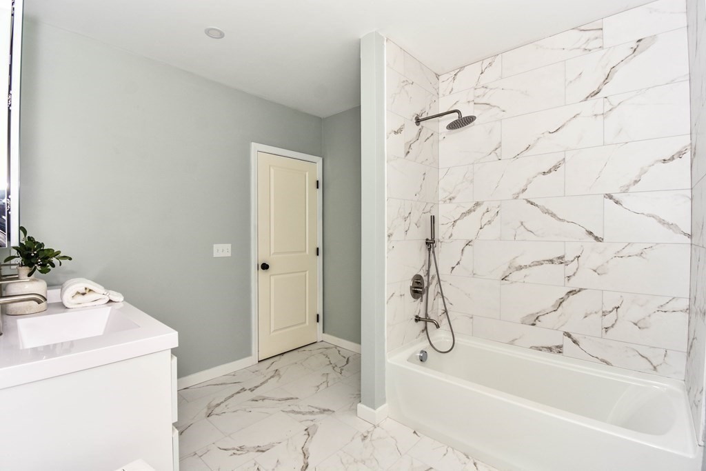 12 Jackson Road, Unit 12 North Chelmsford, MA 01863 - Photo 22 of 30 Gallery Image 22