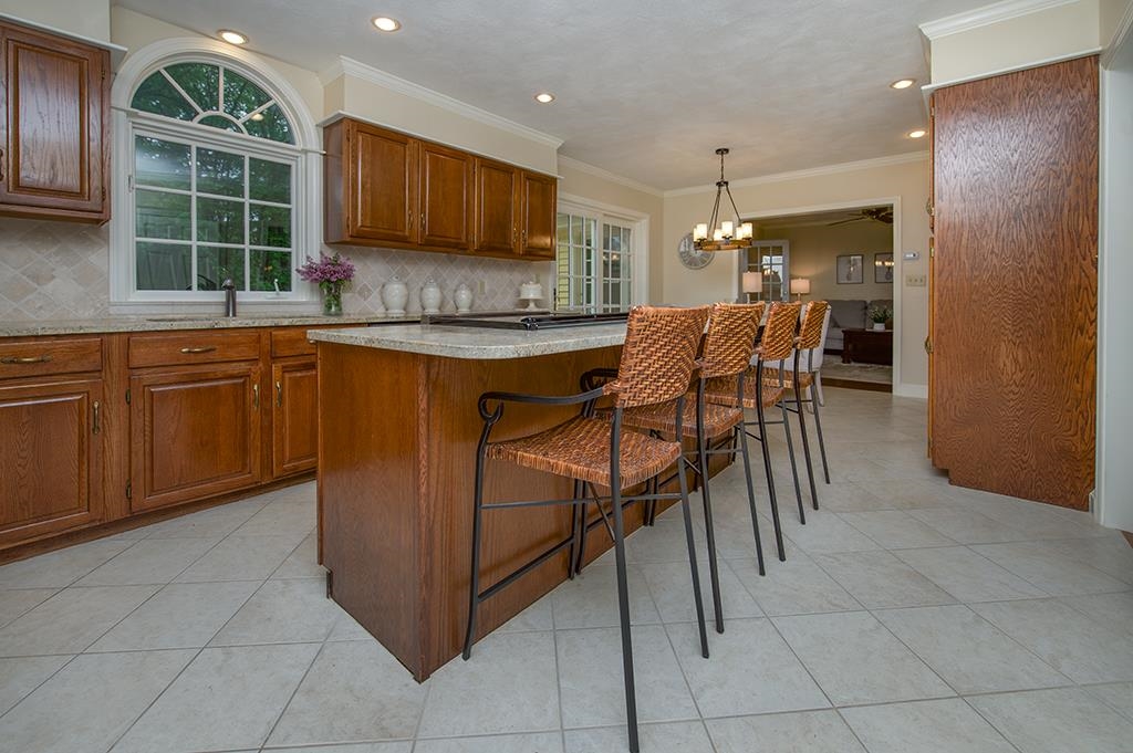 229 Oak Ridge Road Plaistow, NH 03865 - Photo 9 of 40 Gallery Image 9