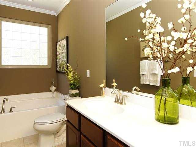 2446 Wickham Ridge Road Apex, NC 27539 - Photo 16 of 20