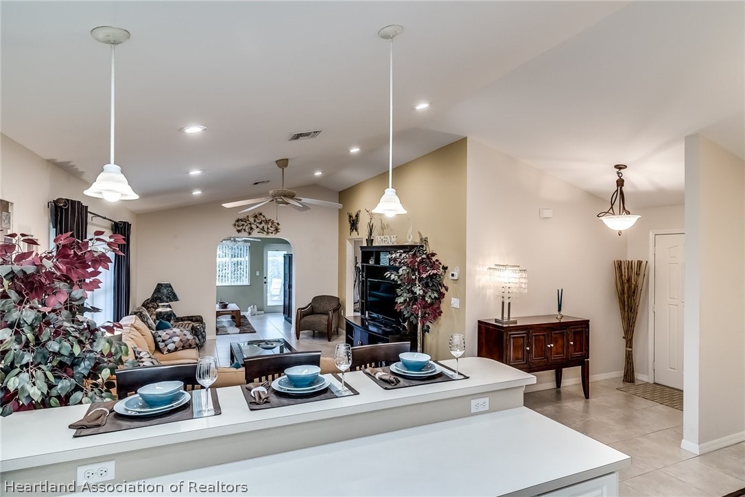 4107 Hammock Road Sebring, FL 33875 - Photo 8 of 34 Gallery Image 8
