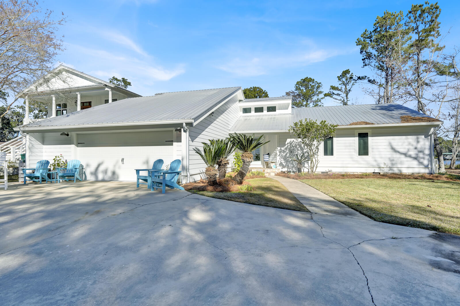 1020 Bay Grove Road Freeport, FL 32439 - Photo 2 of 71 Front of Home