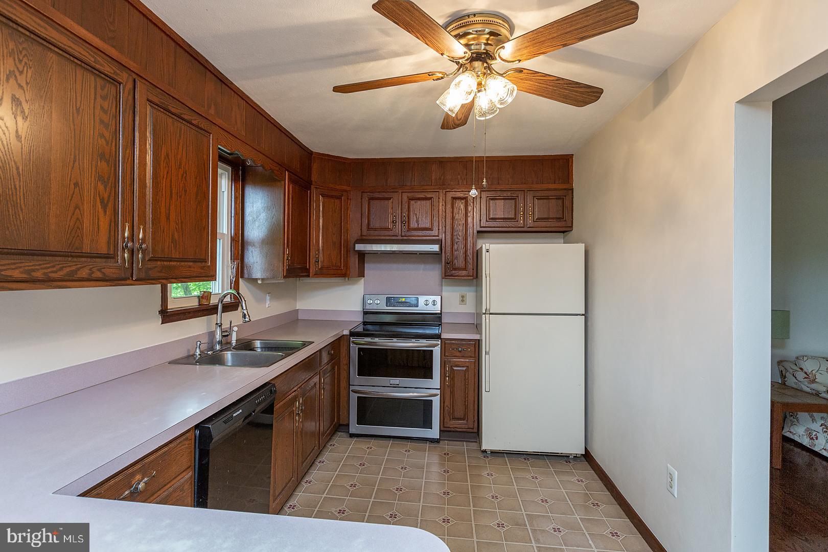 590 Blue Lake Road Denver, PA 17517 - Photo 9 of 75