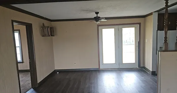 $85,000 | 1208 East Randolph Street, McLeansboro, IL 62859