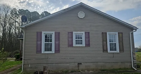 $85,000 | 1208 East Randolph Street, McLeansboro, IL 62859
