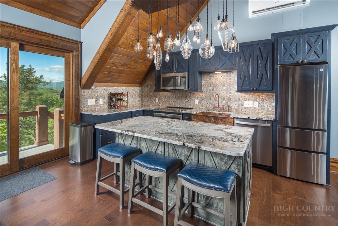220 Persimmon Lane Boone, NC 28607 - Photo 35 of 50