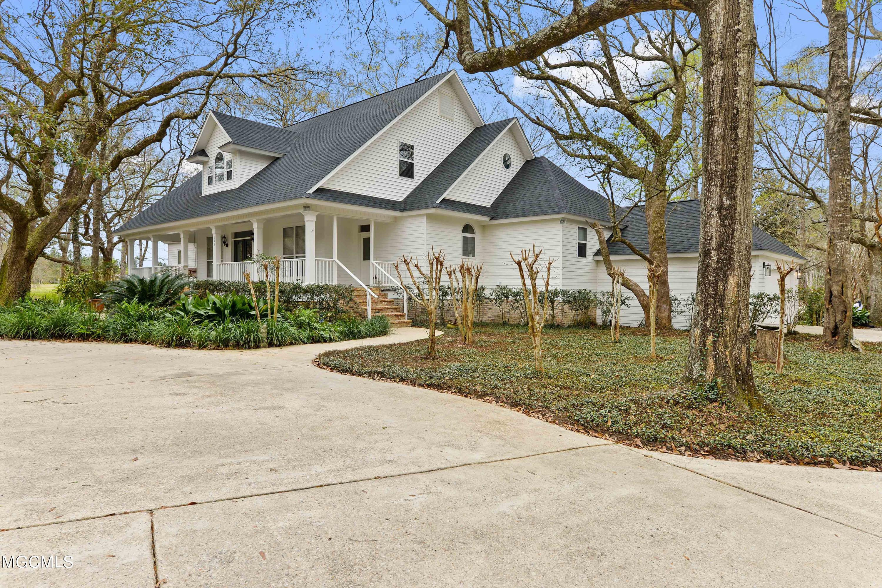 10551 Antioch Road Vancleave, MS 39565 - Photo 4 of 54 003