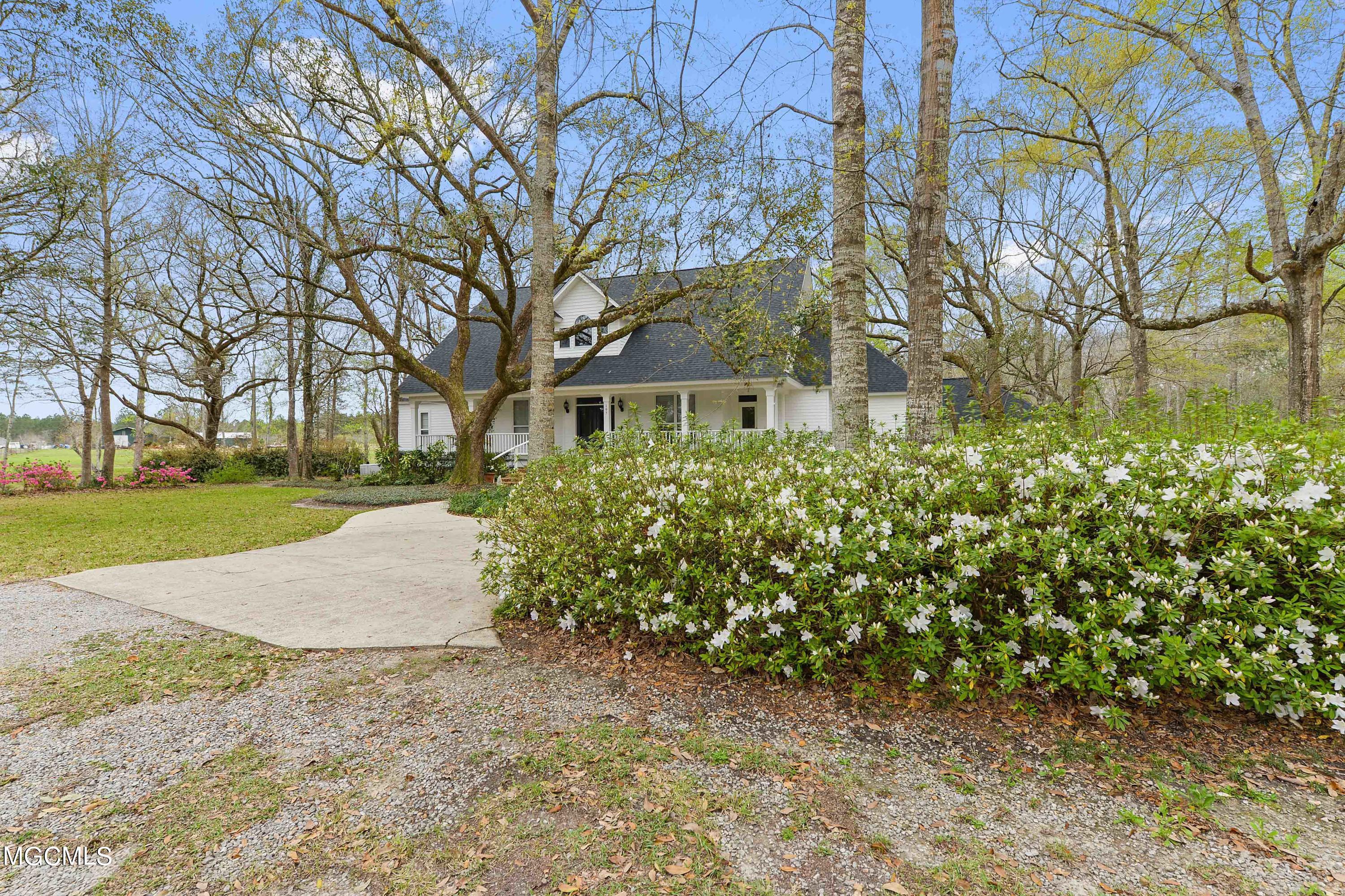 10551 Antioch Road Vancleave, MS 39565 - Photo 6 of 54 005
