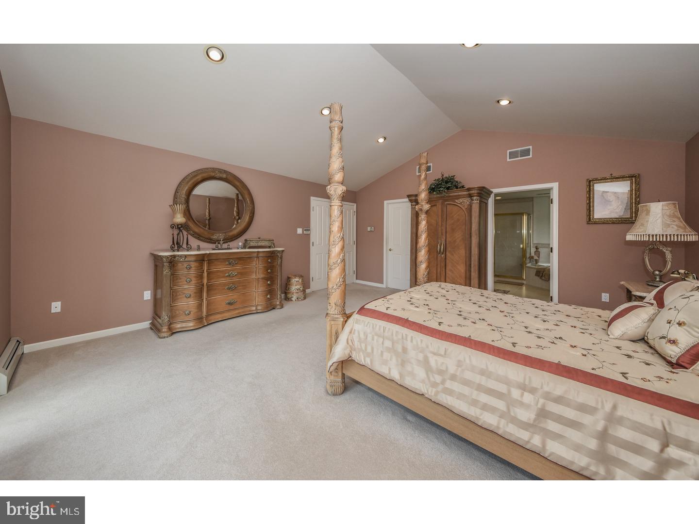 1019 Welsh Road Philadelphia, PA 19115 - Photo 29 of 50