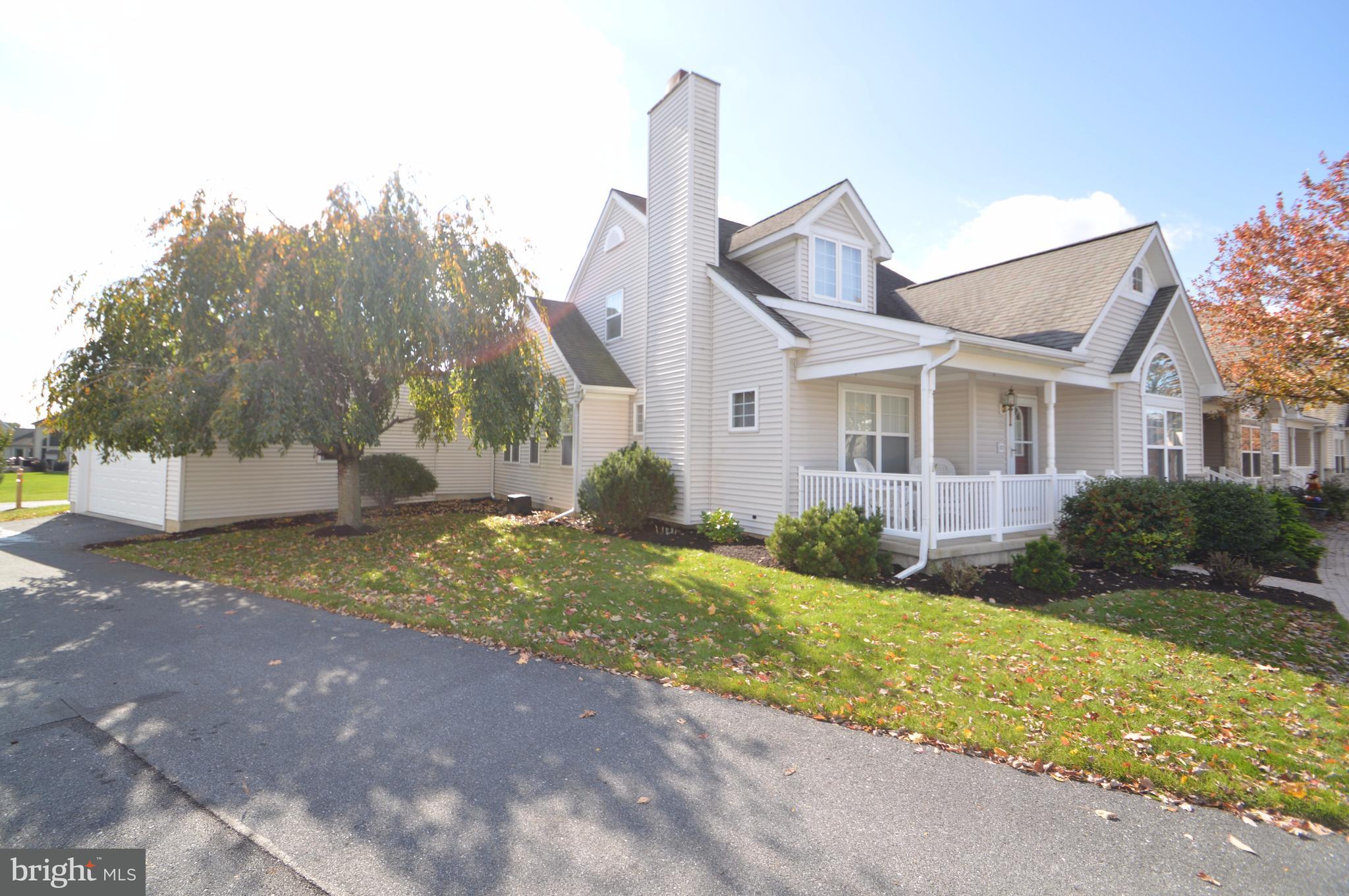 1305 Brighton Avenue Lititz, PA 17543 - Photo 3 of 48 Gallery Image 3