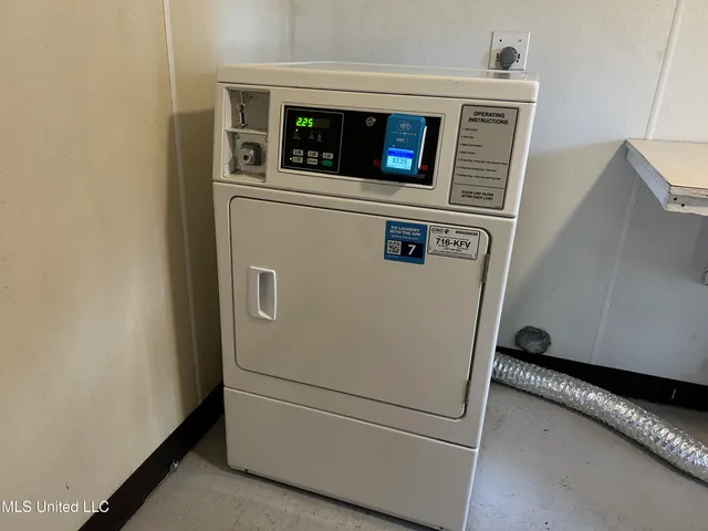 $79,000 | 226 Lakeside Villa, Unit D, Diamondhead, MS 39525